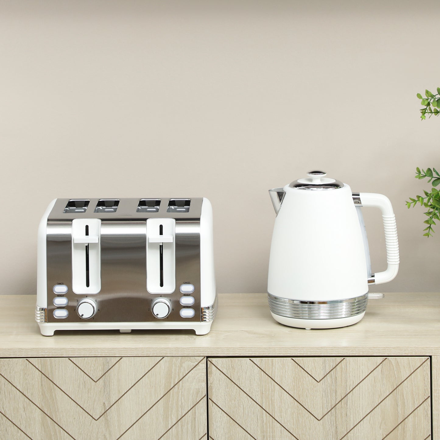 1.7L 3000W Quick Boil Kettle and 4 Slice Toaster Set Crumb Tray White