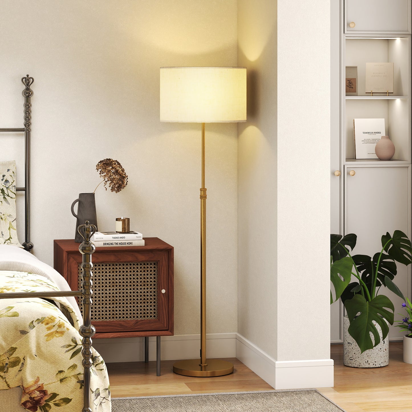 Modern Dimmable Standing Lamp with Adjustable Colour Temperatures