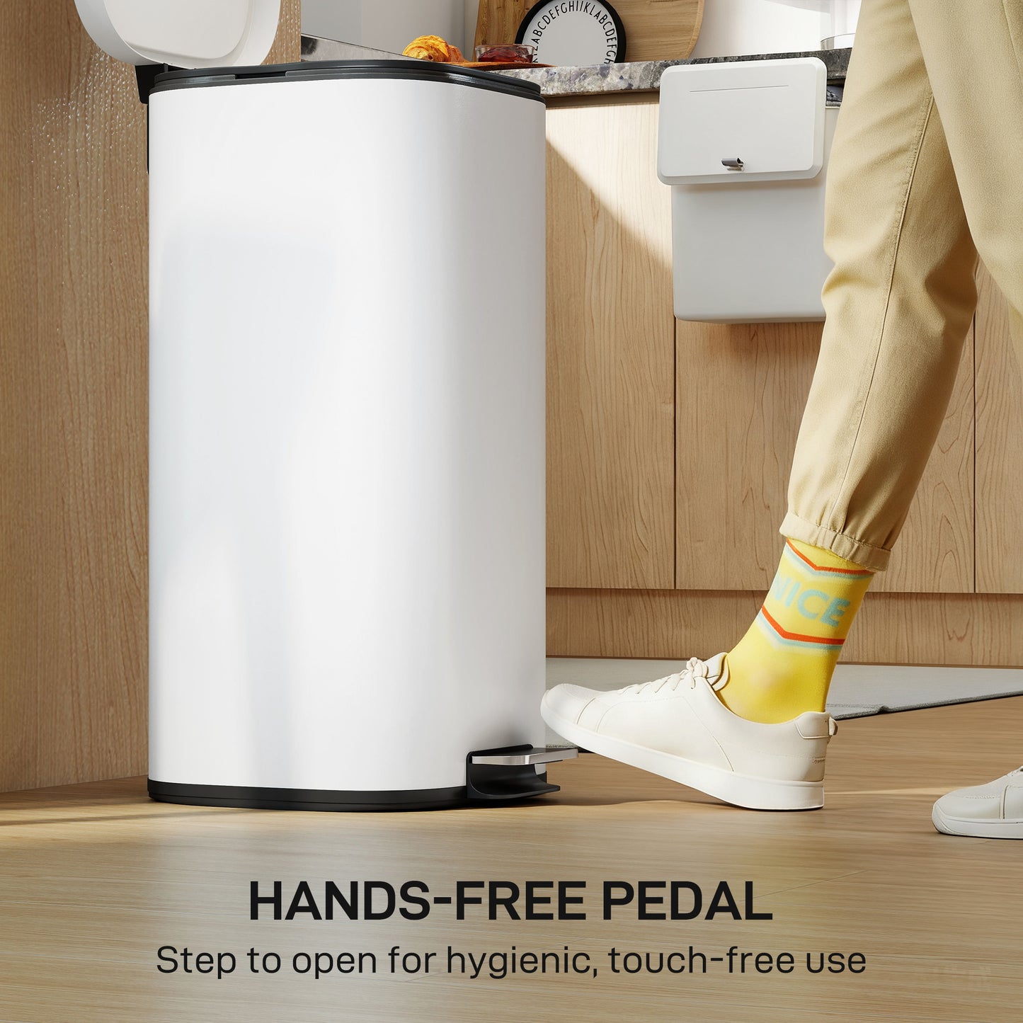 30L Kitchen Bin, Pedal Bin with Lid, Removable Inner Bucket, Cream