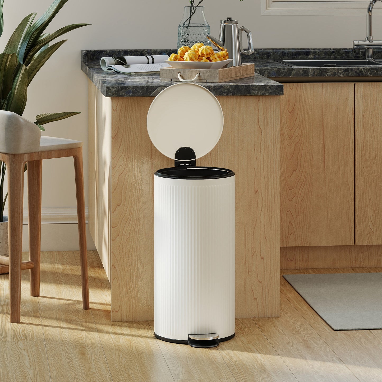Kitchen Bin, 30 Litre Pedal Rubbish Bin with Removable Bucket, Black