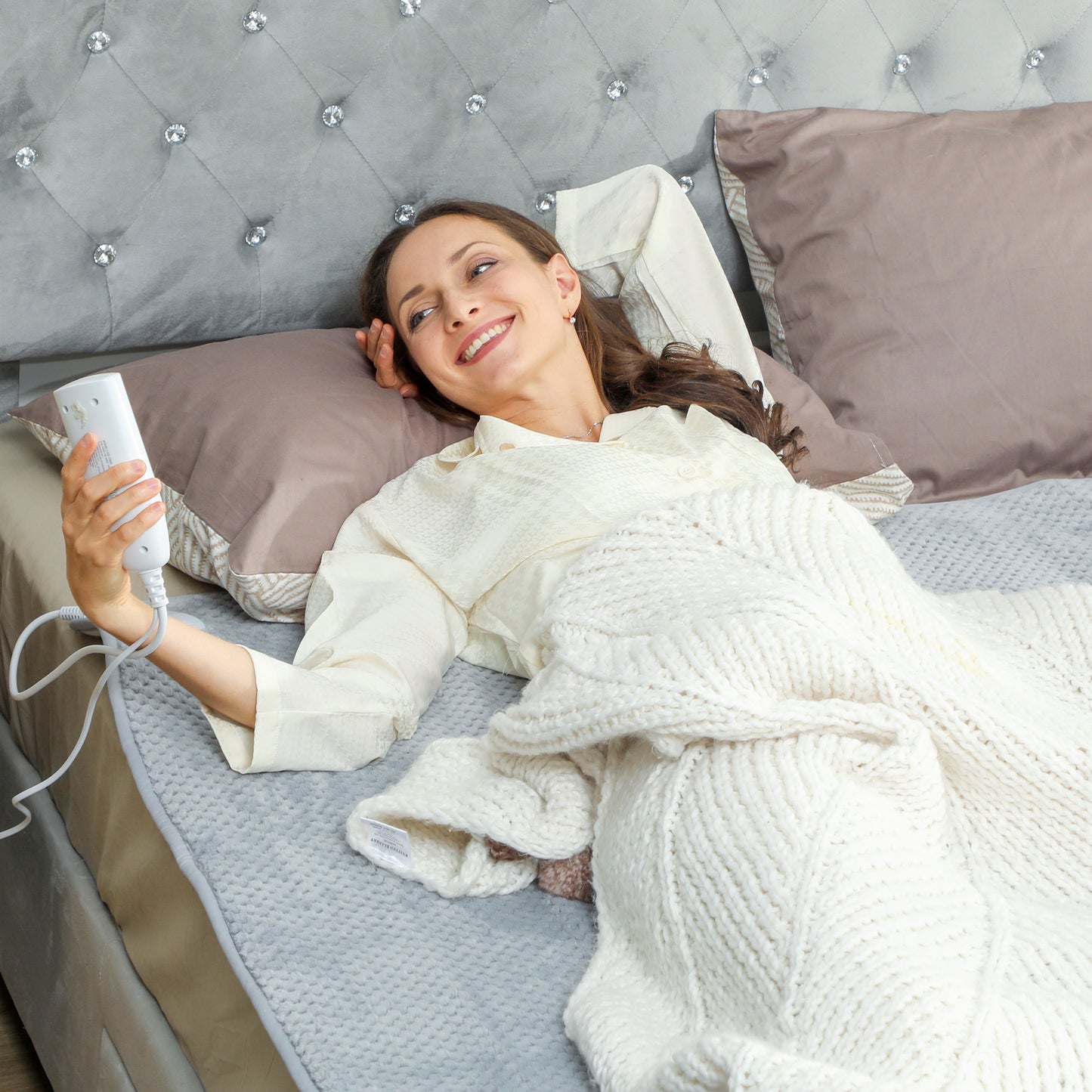 Heated Throw with Ultra Soft Velvet, Electric Blanket, Grey