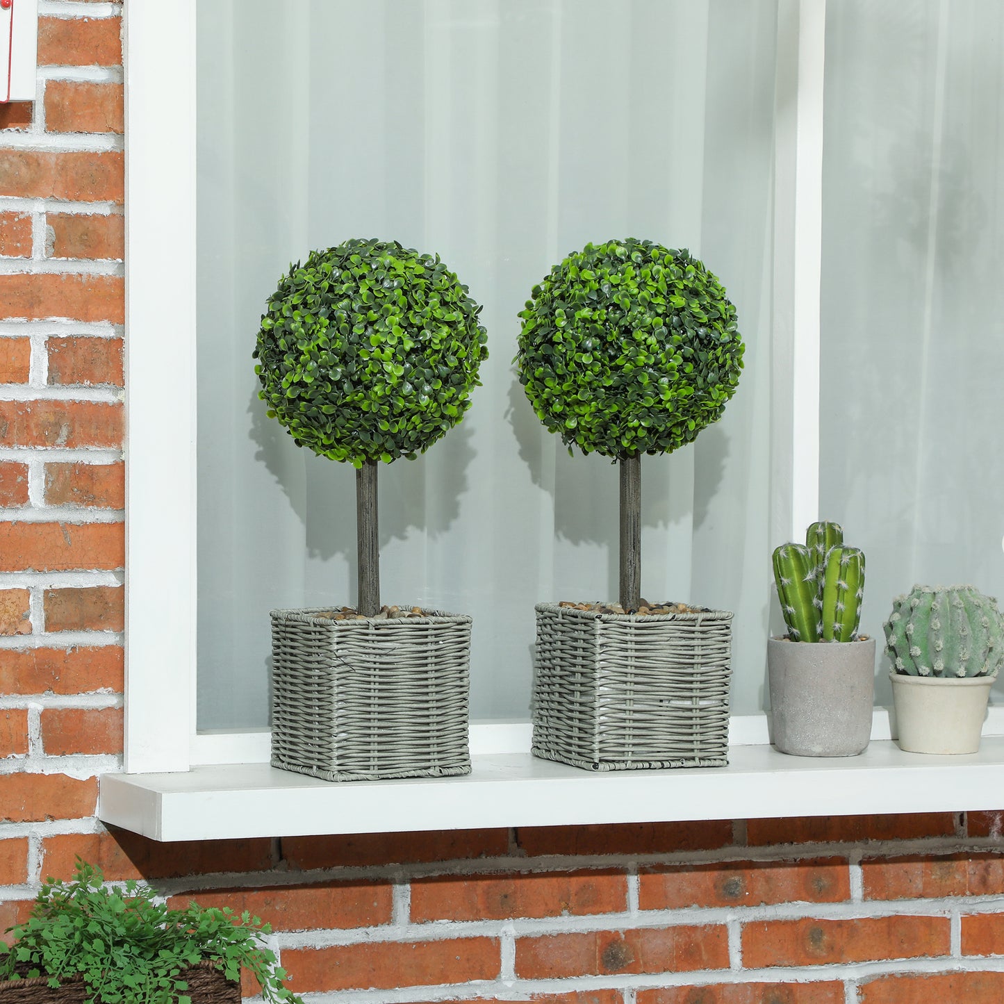 Set of 2 Artificial Plants, 50cm Faux Boxwood Topiary Balls, Green