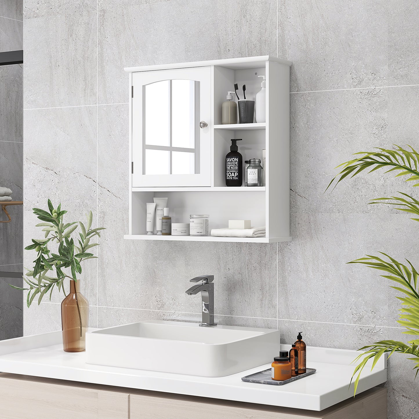 Mirror cabinet