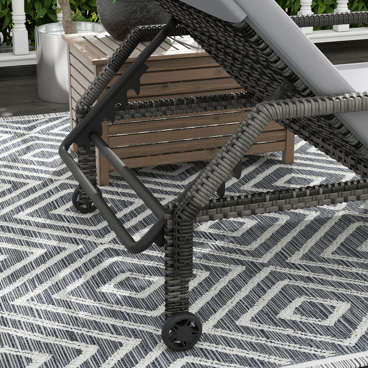 Outdoor Sun Lounger, Rattan Wicker Chaise Reclining with 5-Level Adjustable Backrest and 2 Wheels