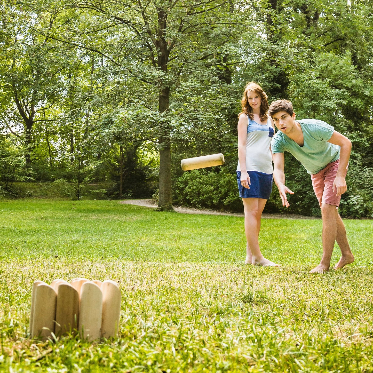 Molkky Game, Wooden Skittles Throwing Game with Carrying Box
