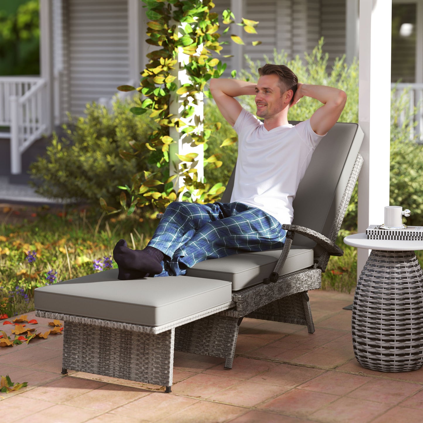 Foldable Rattan Garden Recliner Chair w/ Cushion, Footrest, Grey