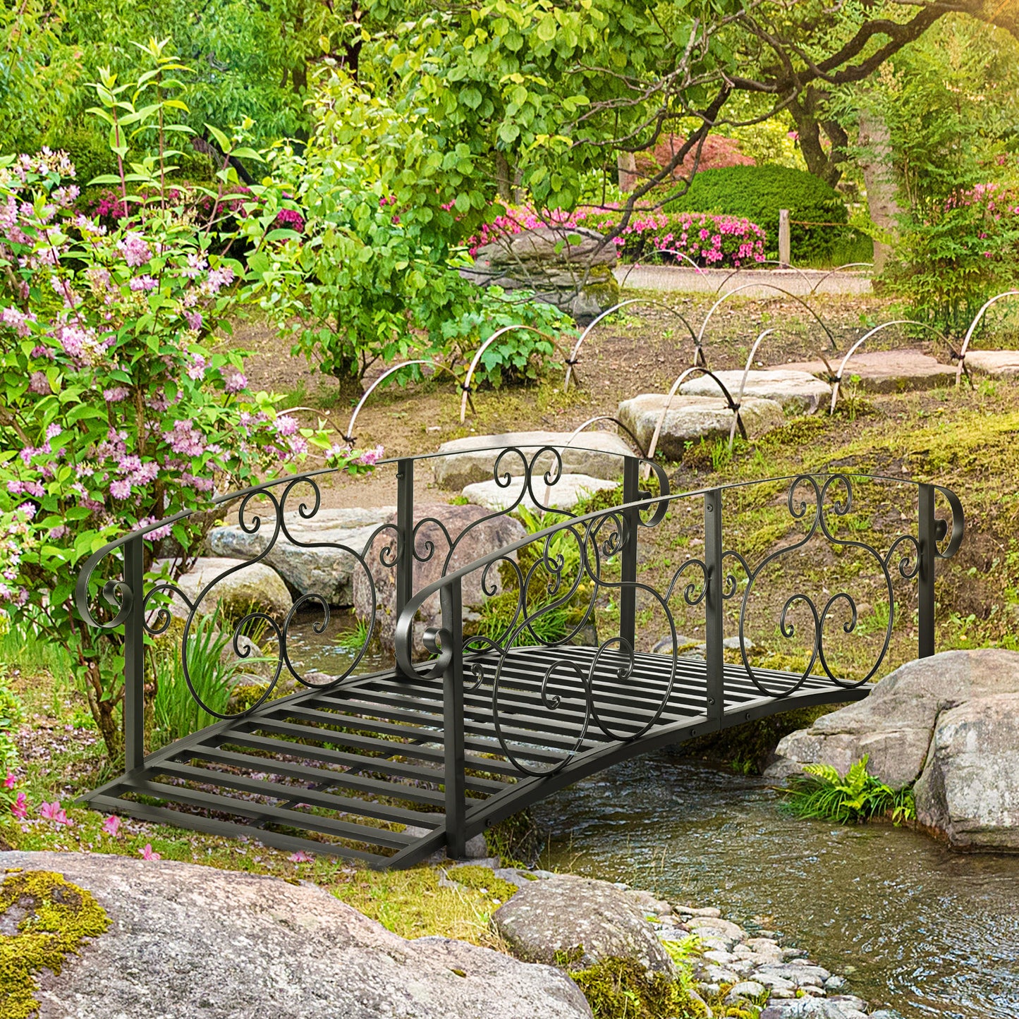 184cm Metal Arch Garden Garden Bridge, Black