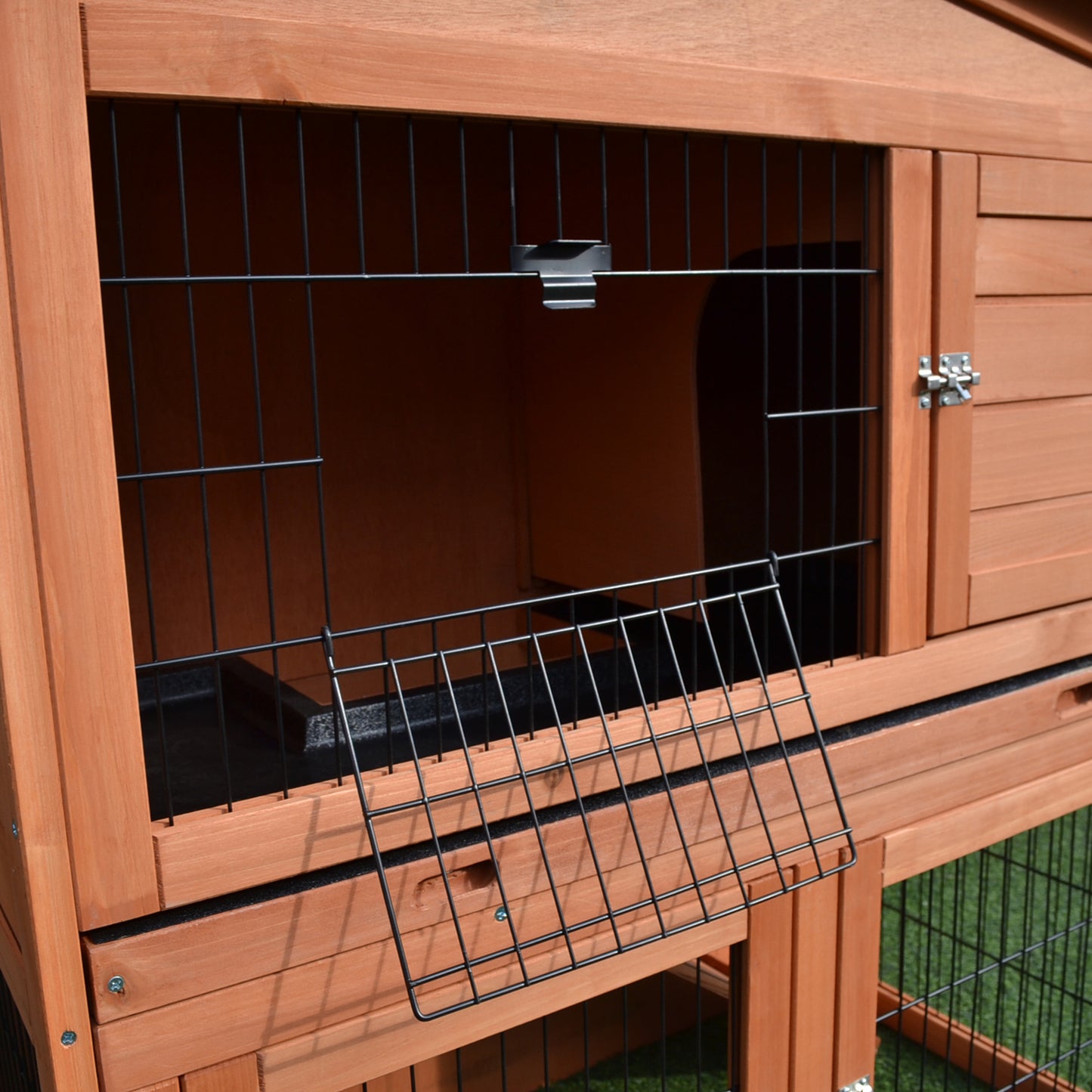 2-Tier Rabbit Hutch Outdoor, Large Guinea Pig Hutch, Bunny Cage with Ramp, Rabbit Run, Slide Out Tray for Indoor 100.5 x 55 x 101 cm
