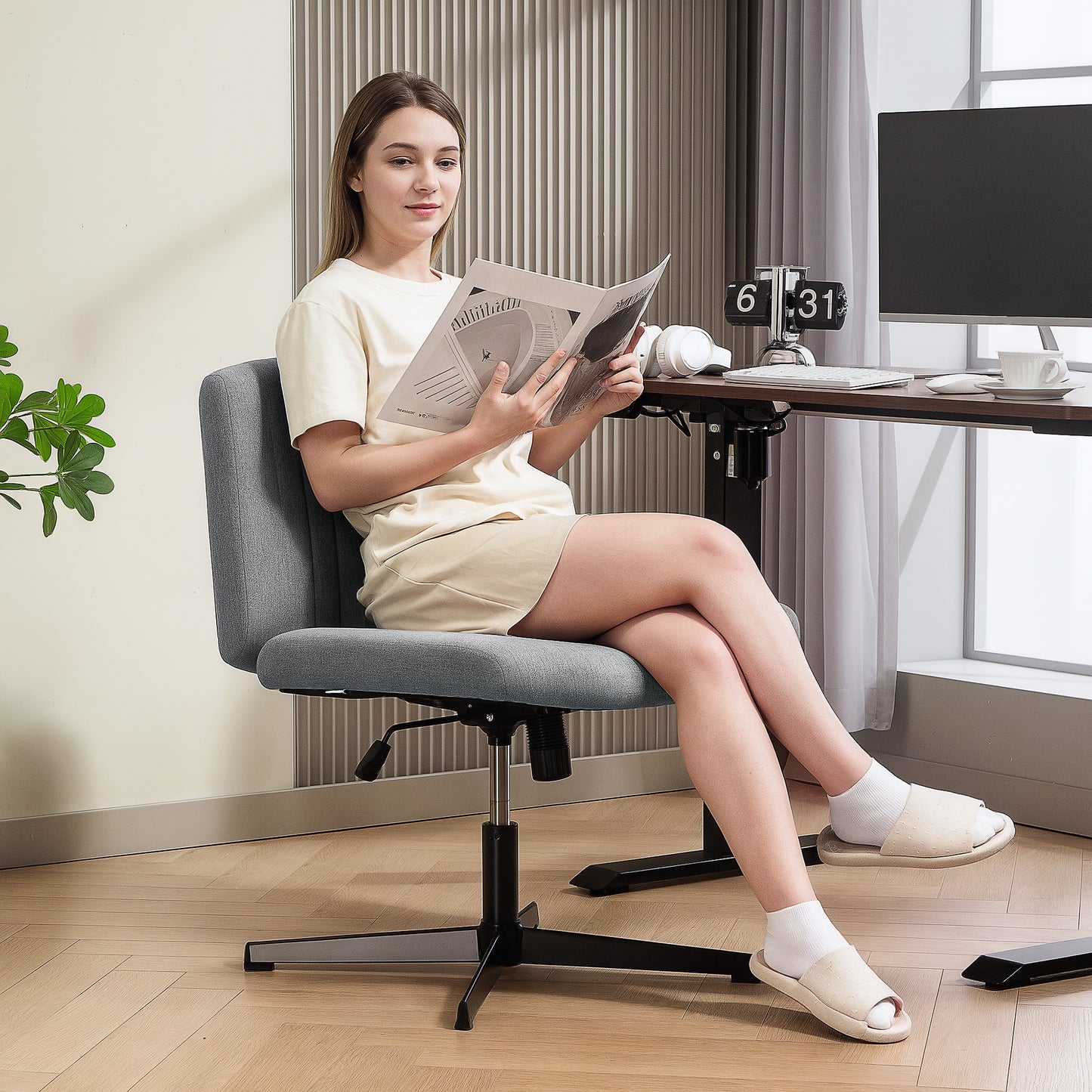 Linen Criss Cross Legged Office Chair with Tilt Function, Grey