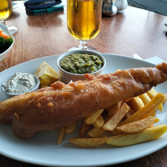 The Prince of Wales - £30 gets you £40 to spend on Delicious Food and Drinks at The Prince of Wales Restaurant at Greve De Lecq. Choose from Tempura King Prawns, Cod & Chips, Rib-Eye Steak,  Chocolate Fudge Cake and so much more!