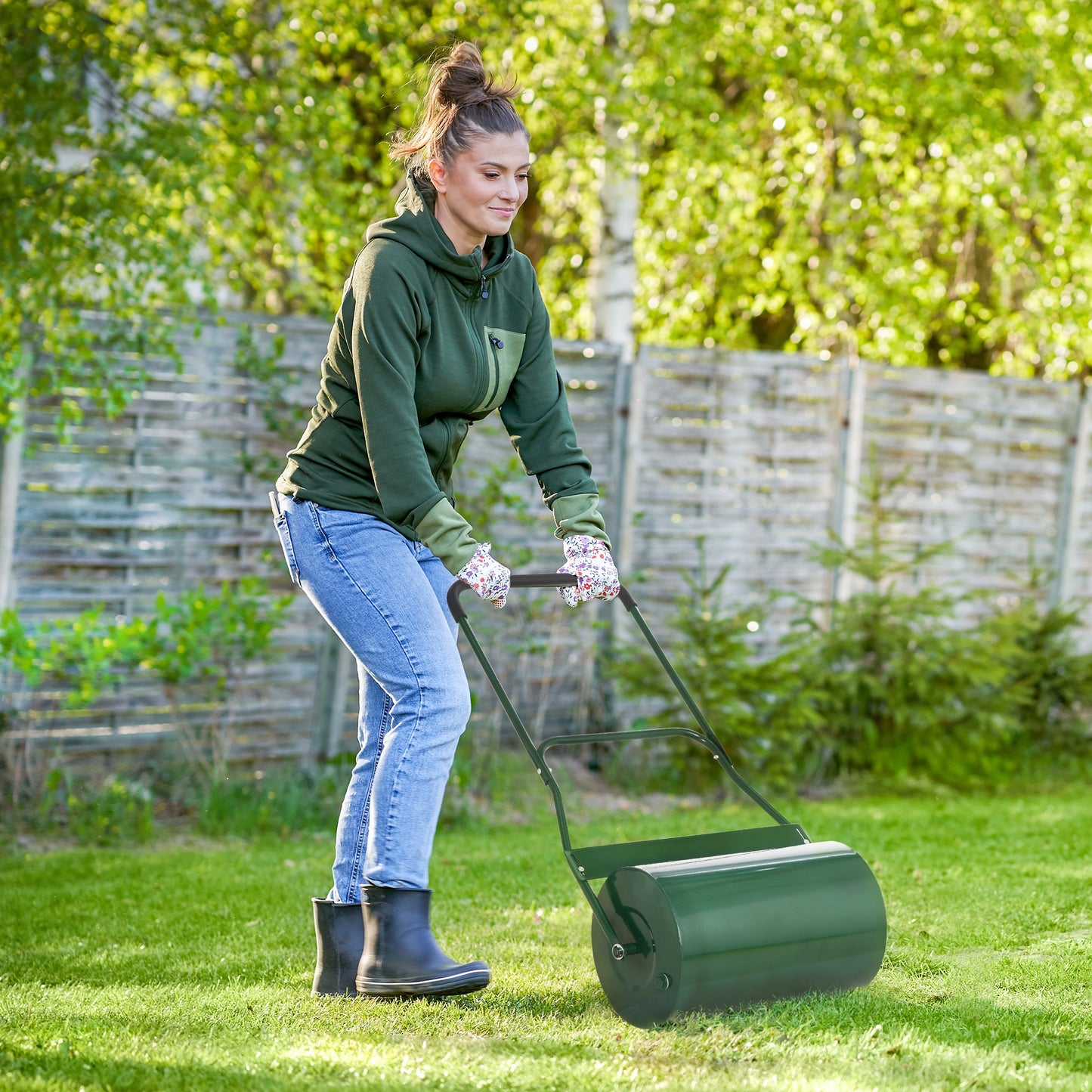 40L Lawn Roller Grass Ground Garden Push / Tow Landscaping Erasing Sod
