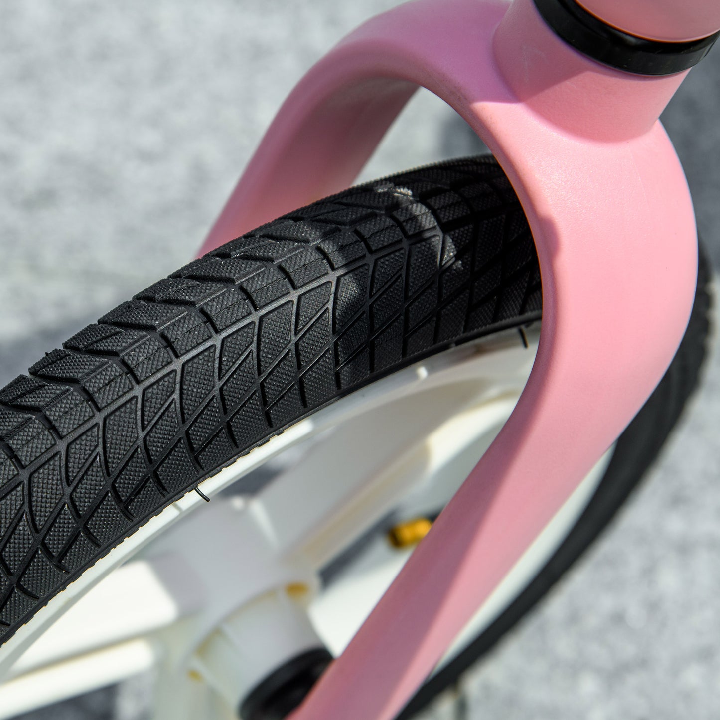 AIYAPLAY 12" Kids Balance Bike, Lightweight Training Bike for Children No Pedal with Adjustable Seat, Rubber Wheels - Pink