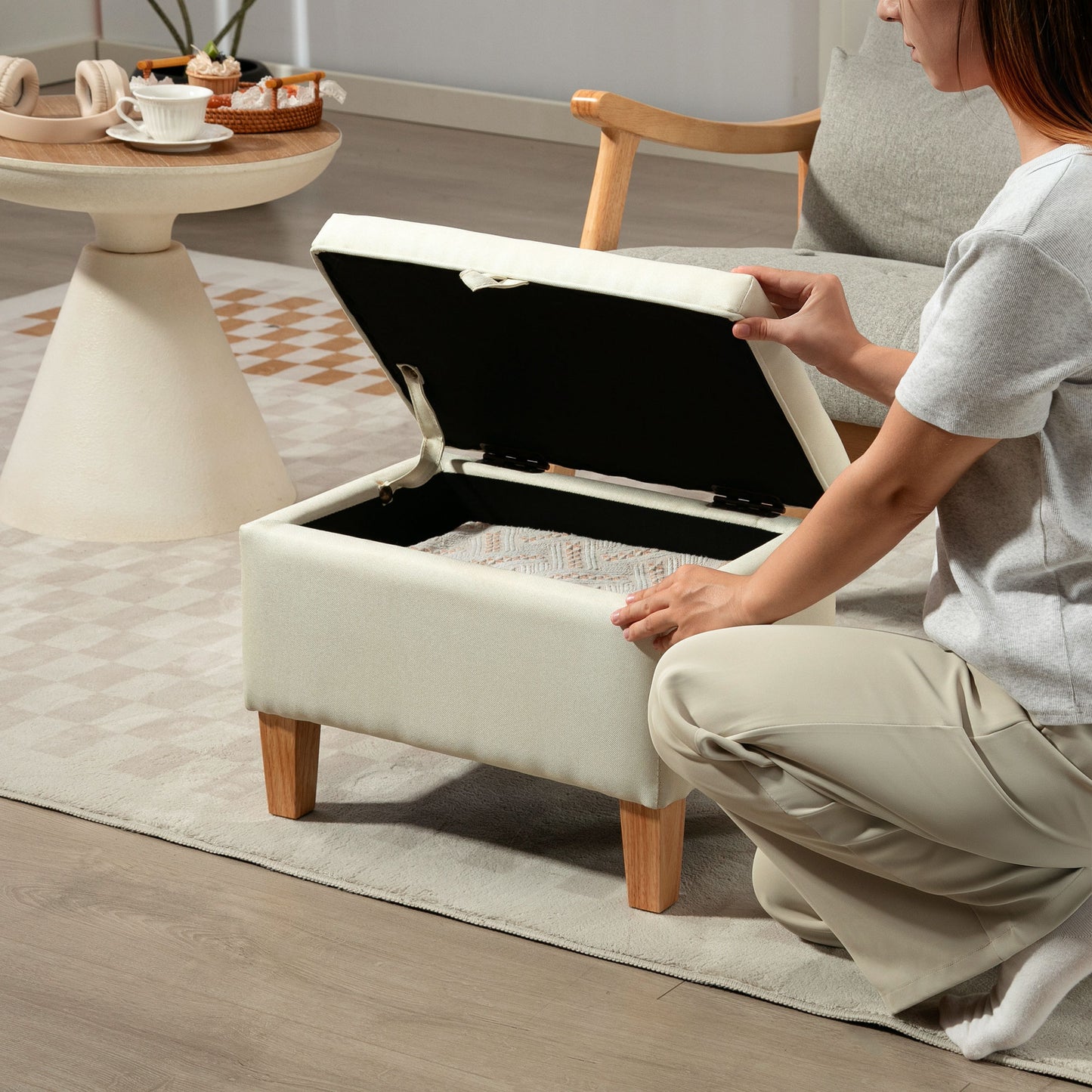 Linen Storage Ottoman Storage Box with Rubberwood Legs, Beige