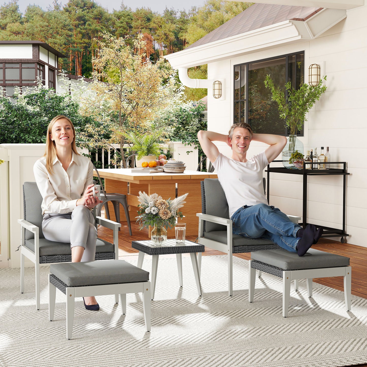 5 Pieces Rattan Patio set with Acacia Wood Top Coffee Table