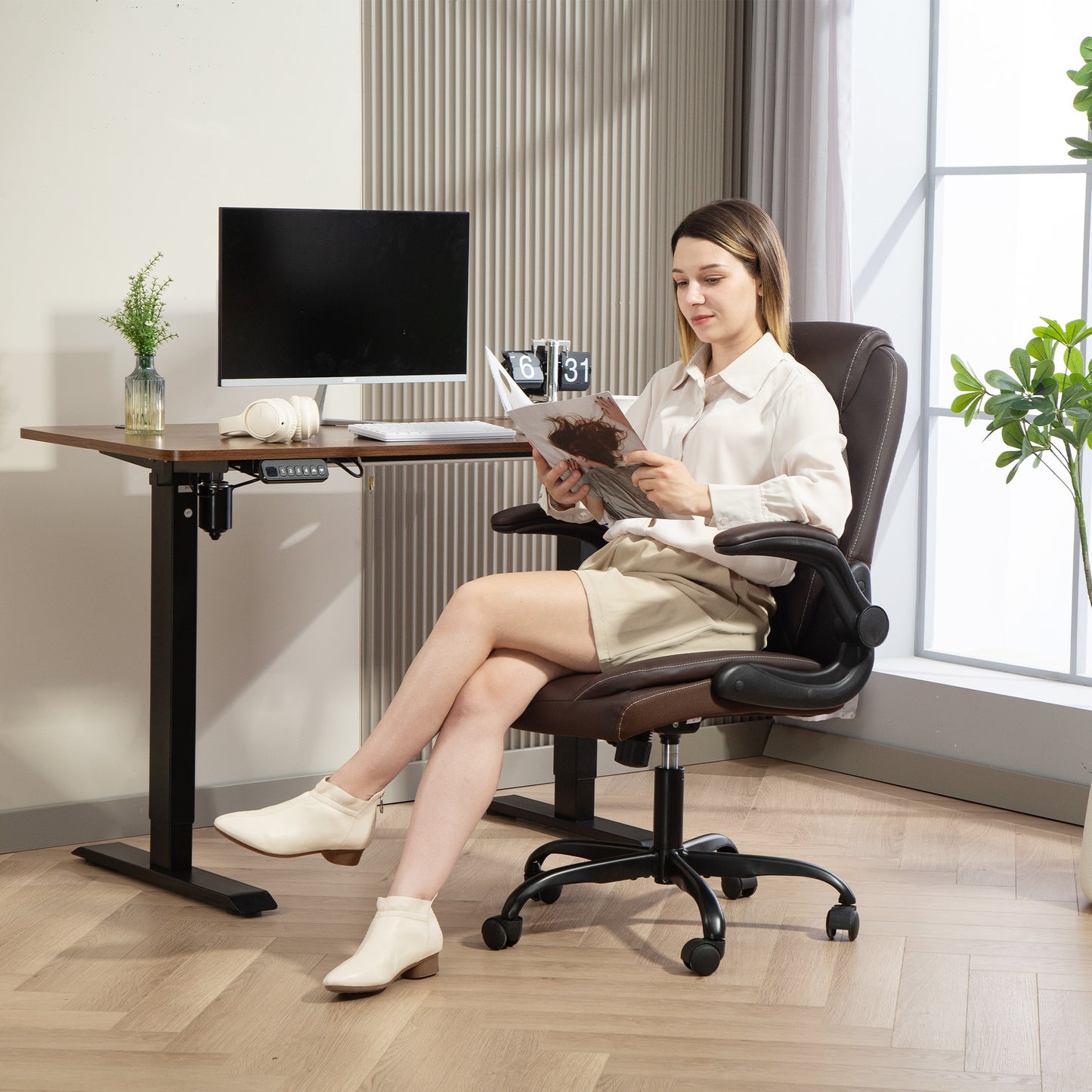 PU Leather Office Desk Chair with Thick Cushion, Brown