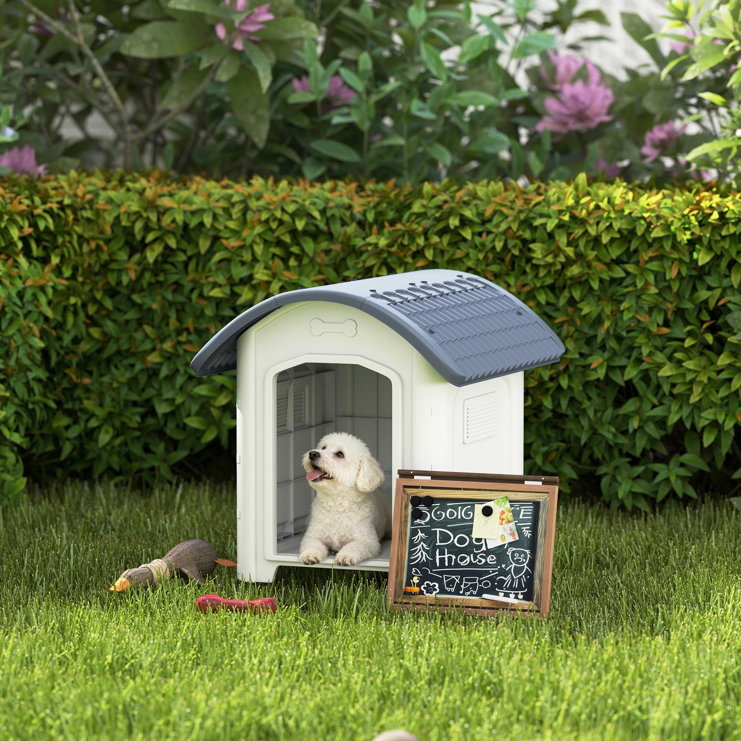 Plastic Outdoor Dog Kennel with Removable Floor, Waterproof Roof