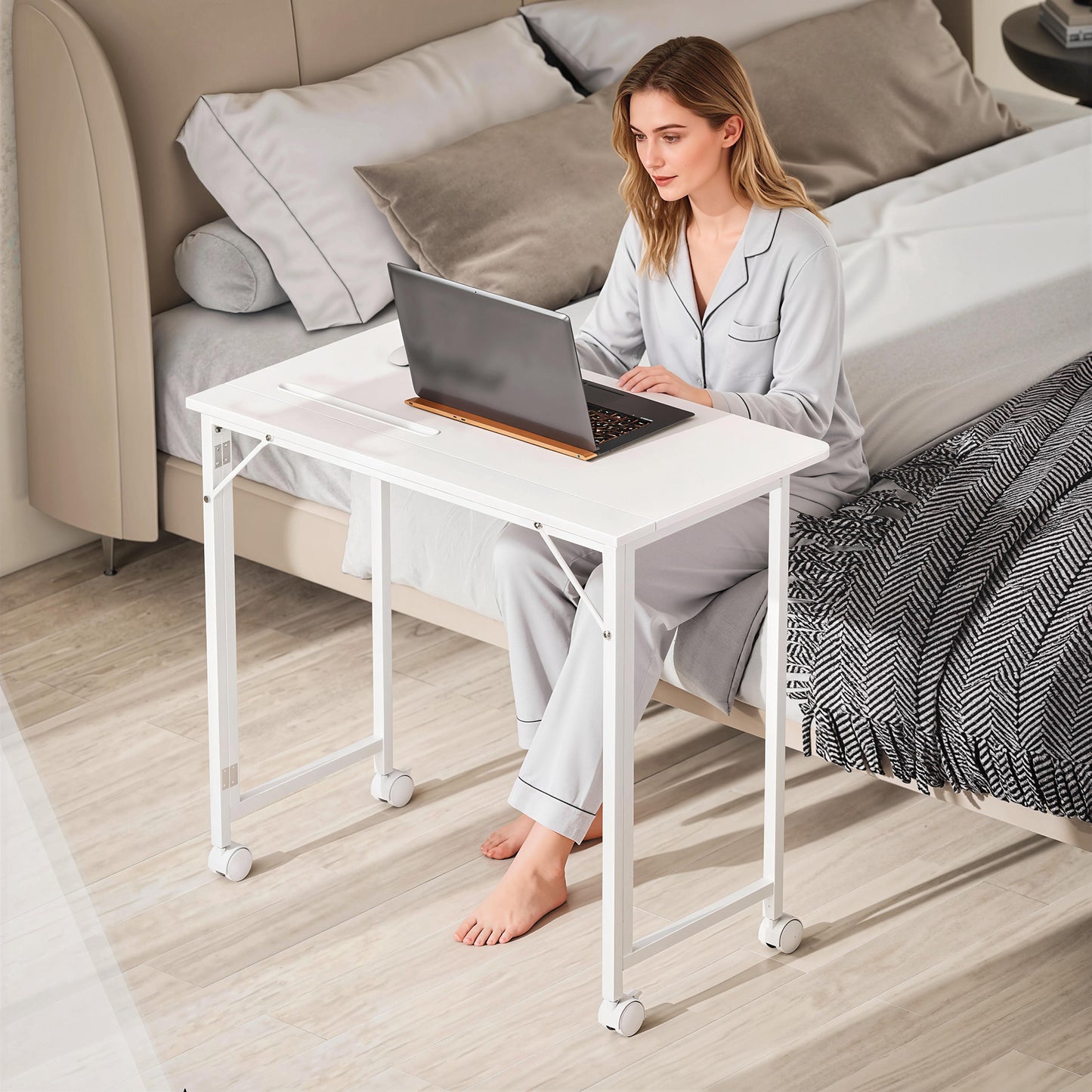 Small Writing Desk with Wheels, Folding Study Table, White