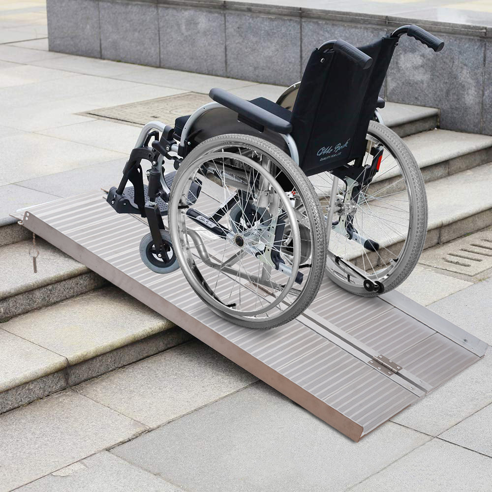 4ft Folding Aluminum Wheelchair Ramp Scooter Portable Mobility Assist Suitcase Access Aid, 270kg Capacity, Silver