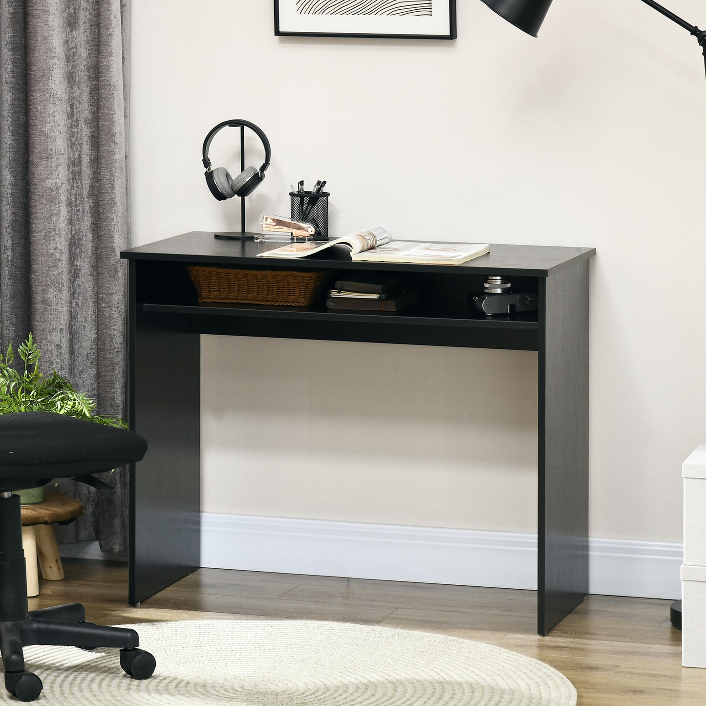 writing desk