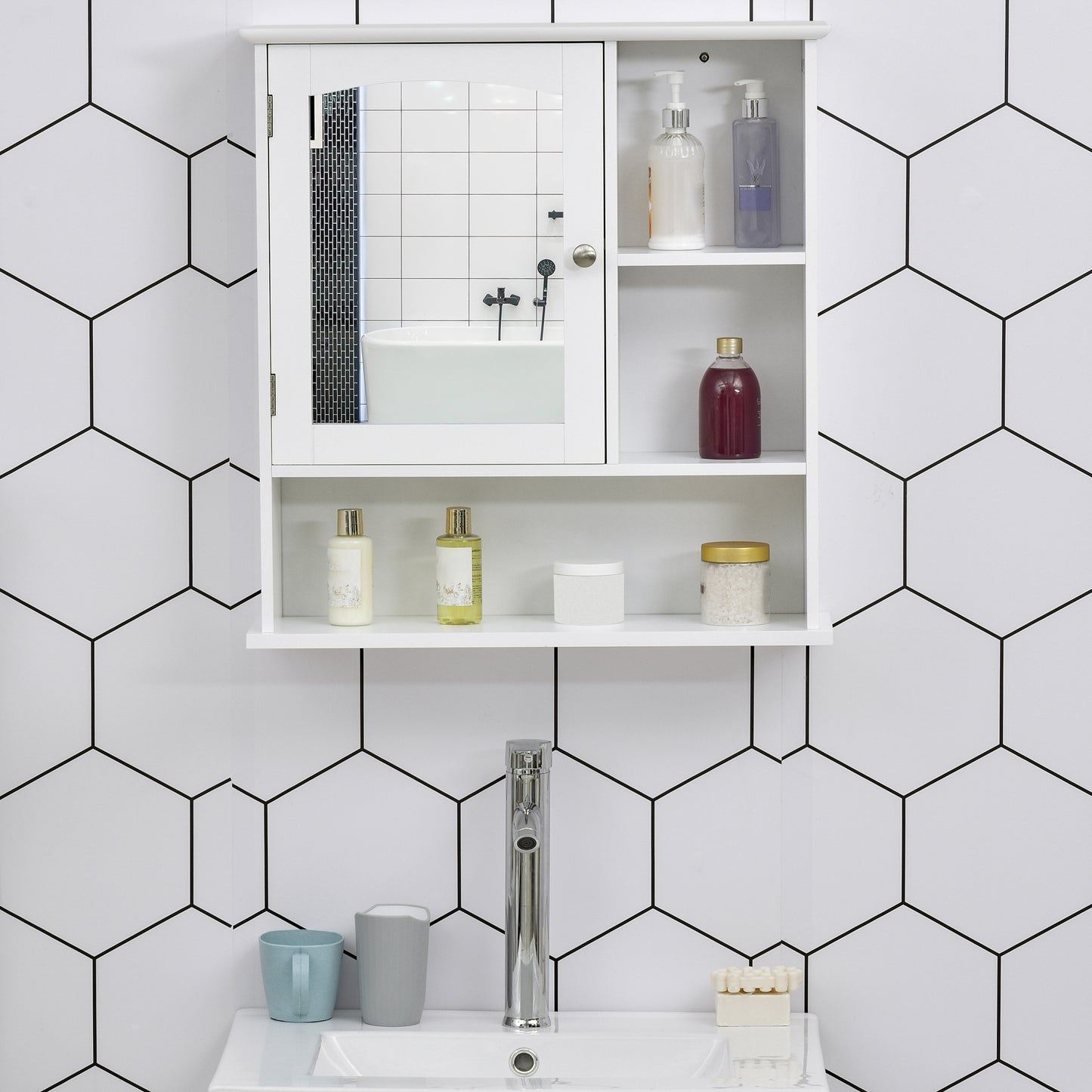 Mirror cabinet